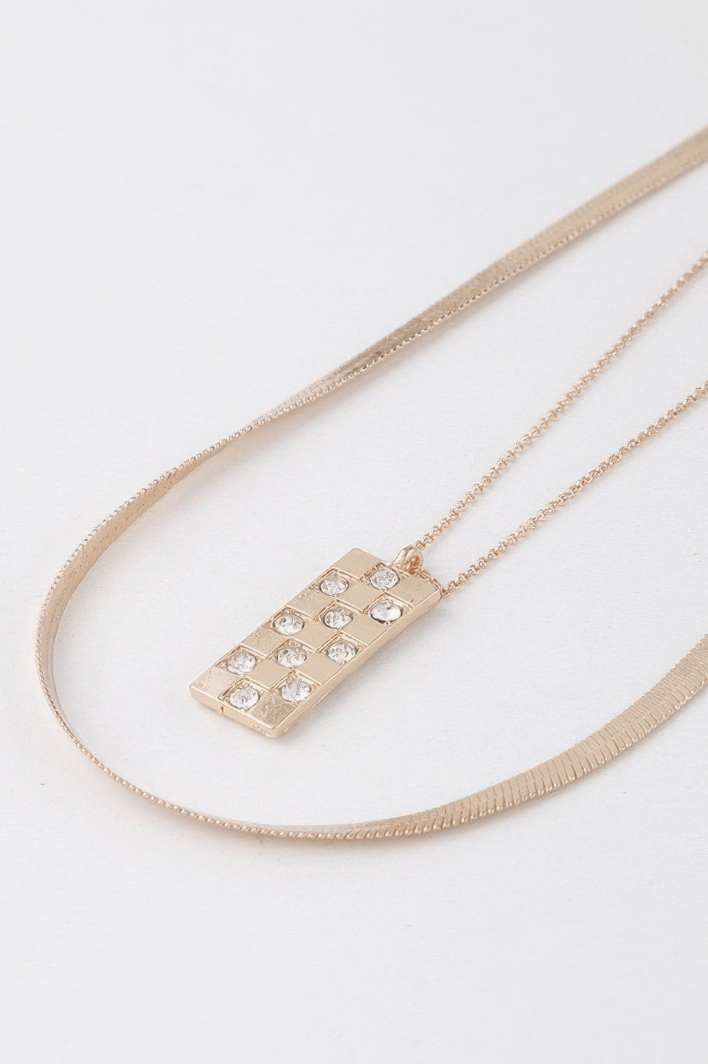 Checkered Jewel Pendant Necklace