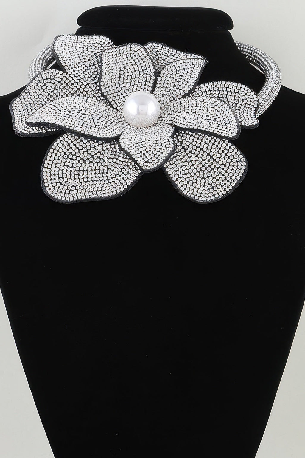 Bejeweled Blooming Flower Choker Necklace
