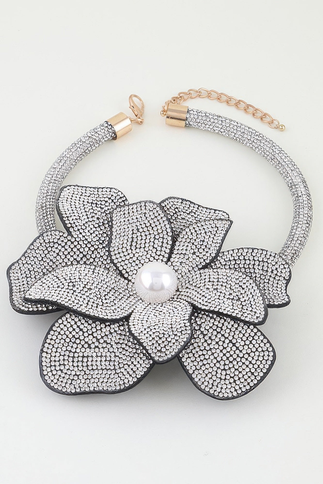 Bejeweled Blooming Flower Choker Necklace